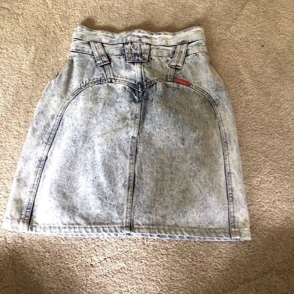 Bonjour VINTAGE Acid Wash high waisted skirt - Picture 3 of 6